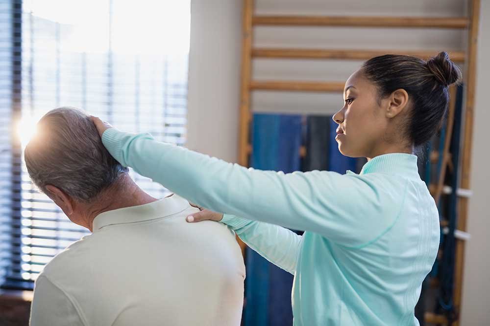 How to Achieve the Best Chiropractic Salary in Your Career